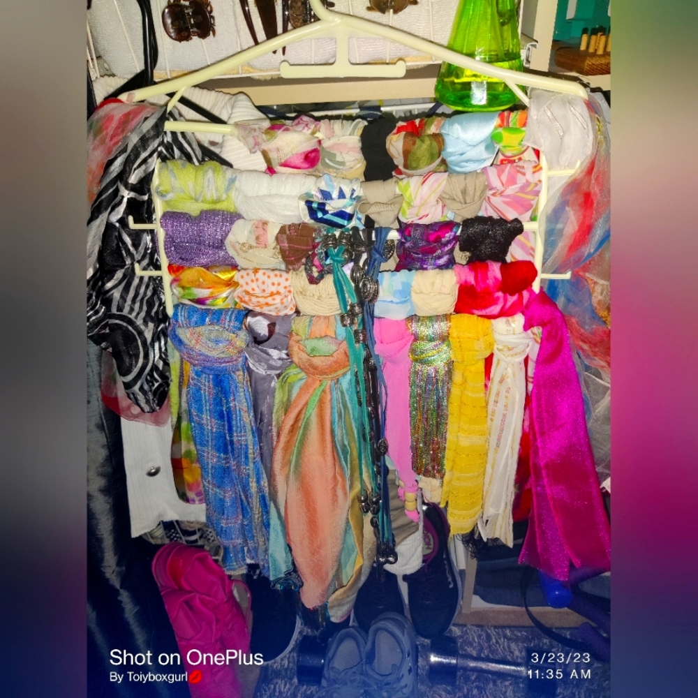 Mix of short scarves a few long